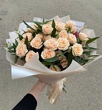 Букет Кремовые розы Латте в Падинском